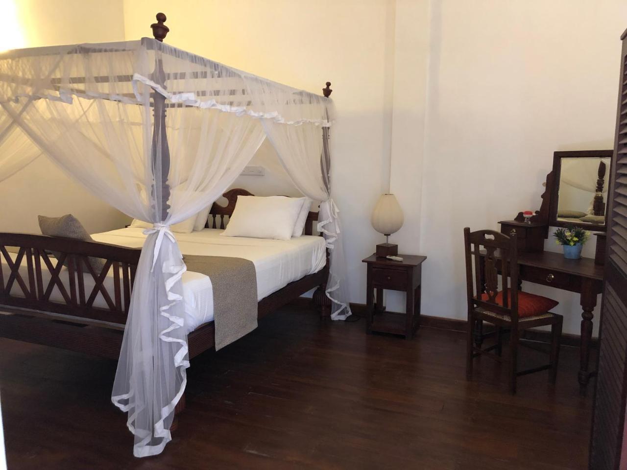 Villa Razi Galle Fort Экстерьер фото